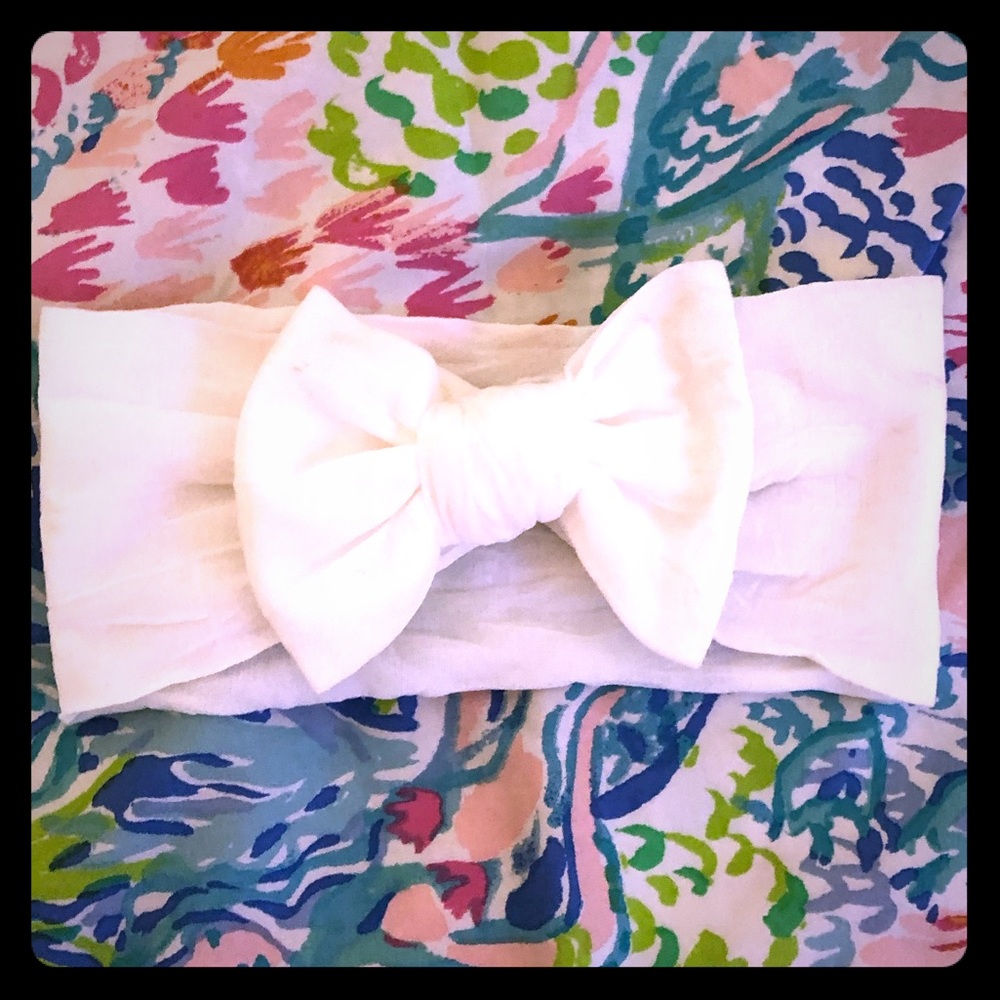 Baby/Toddler white headband NWOT